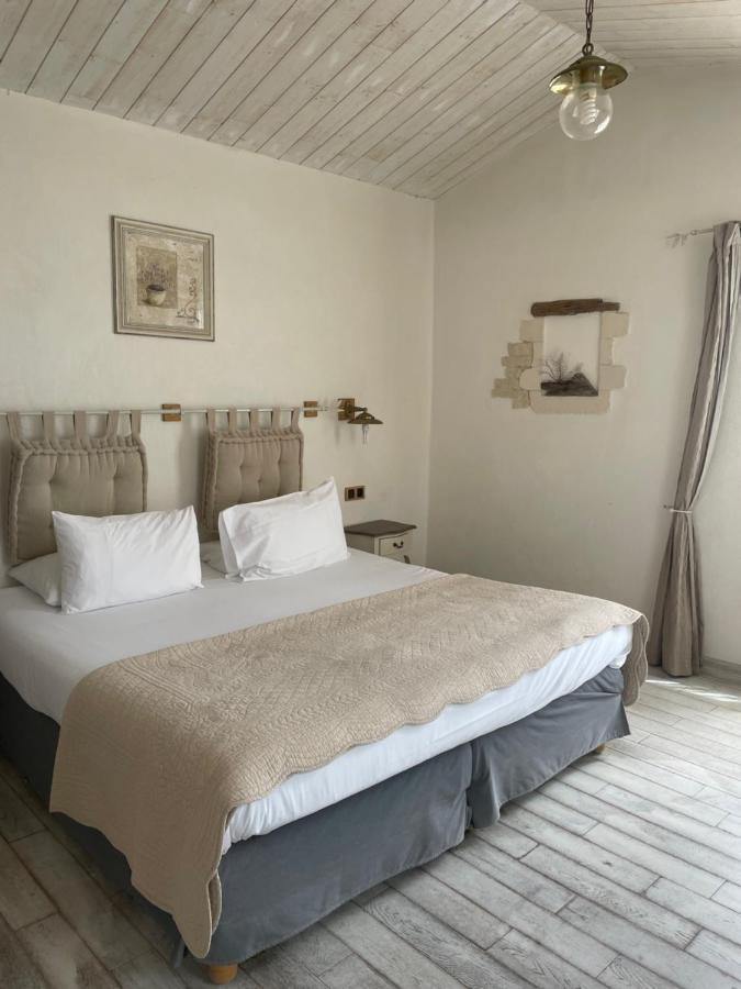 Chambre D'Hotes Hote Des Portes Ile De Re Les Portes-en-Re Luaran gambar
